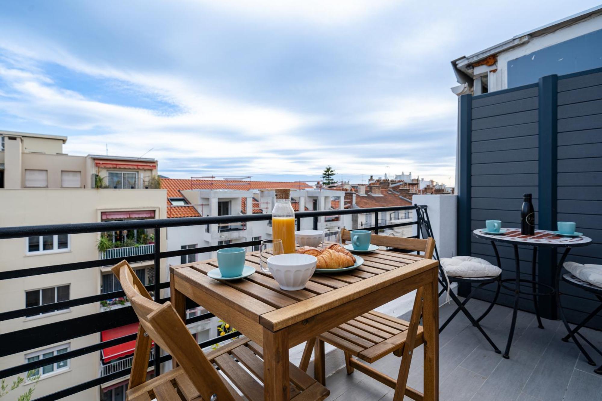 Top Floor Terrace - Dernier Etage Terrasse Cosy نيس المظهر الخارجي الصورة